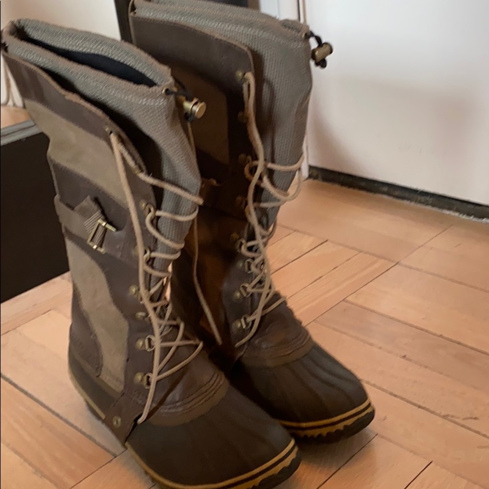 Sorel snow boots